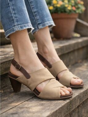 Aetrex Tan Stretch Slingback Block Heel Sandals 9W Comfort Orthopedic